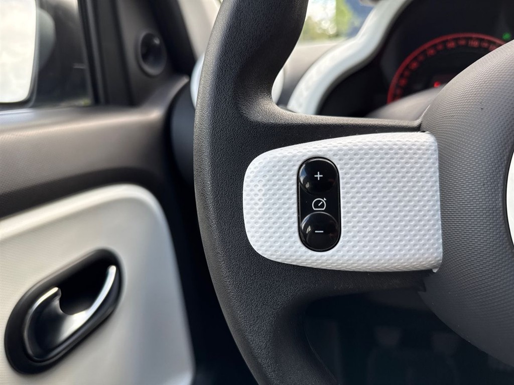 Renault Twingo 1,0 Sce Zen 75HK 5d - Image 16
