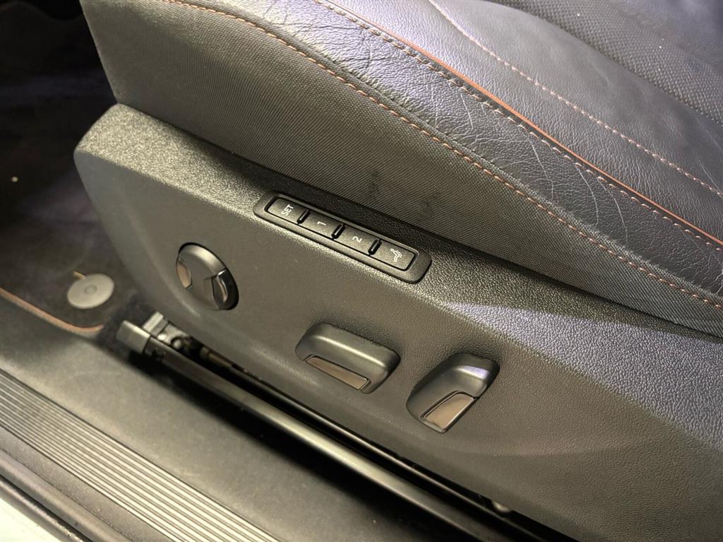 Skoda Enyaq 80 iV Selection Suite 204HK 5d Aut. - Image 9