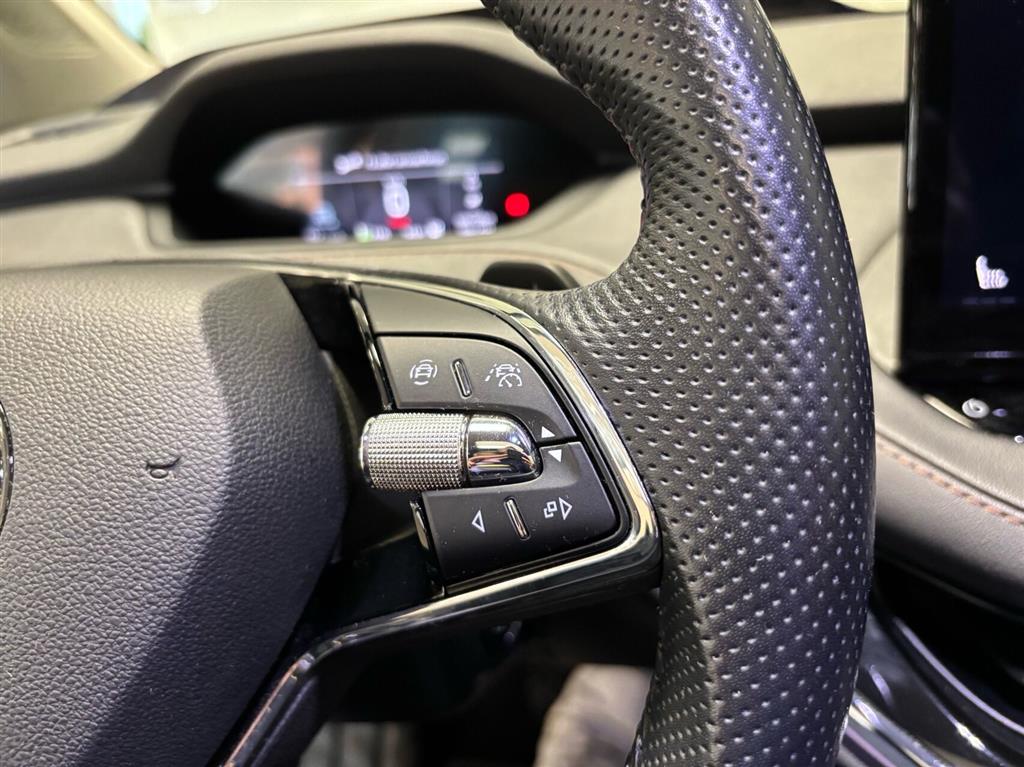 Skoda Enyaq 80 iV Selection Suite 204HK 5d Aut. - Image 13