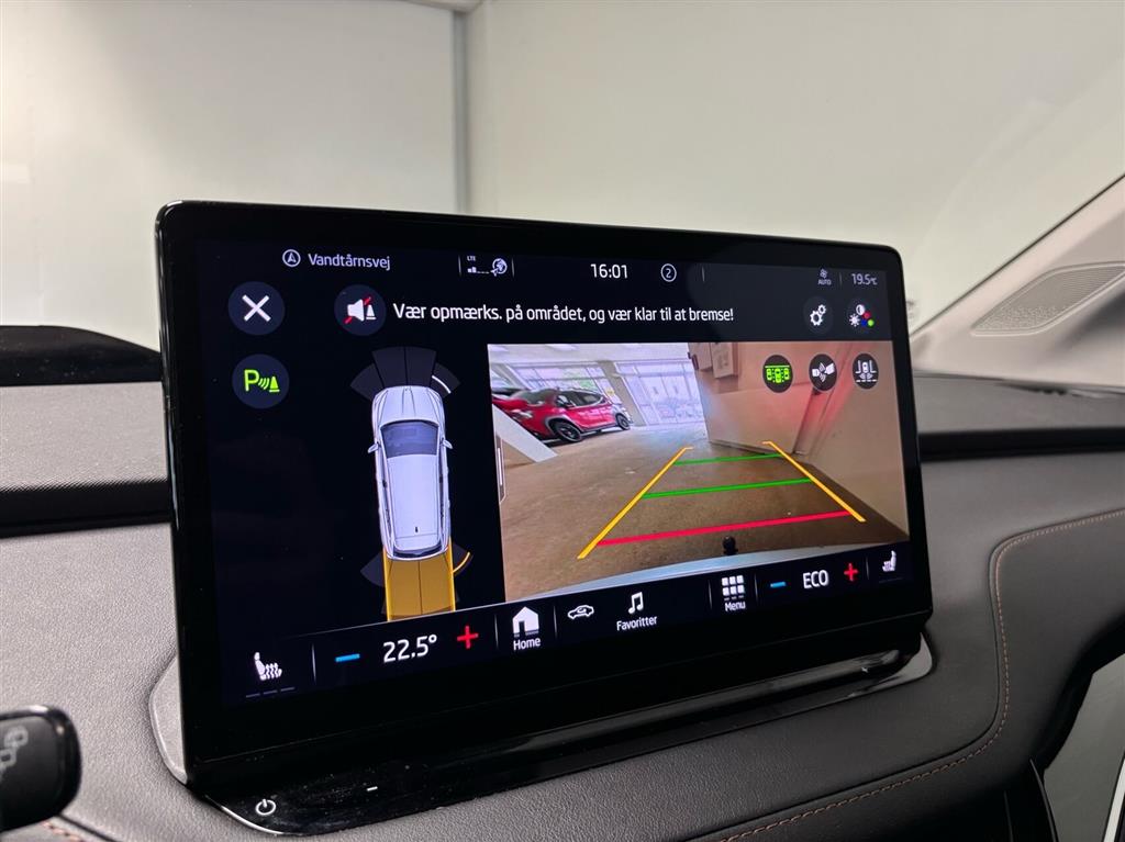 Skoda Enyaq 80 iV Selection Suite 204HK 5d Aut. - Image 17