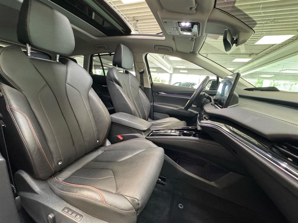 Skoda Enyaq 80 iV Selection Suite 204HK 5d Aut. - Image 10