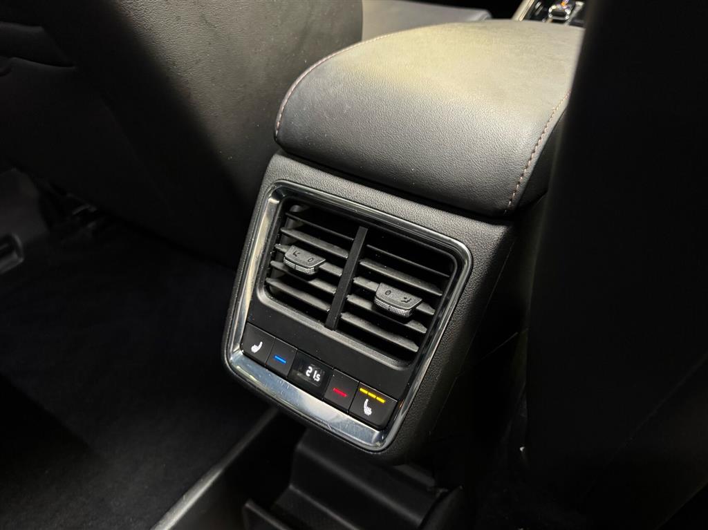 Skoda Enyaq 80 iV Selection Suite 204HK 5d Aut. - Image 13
