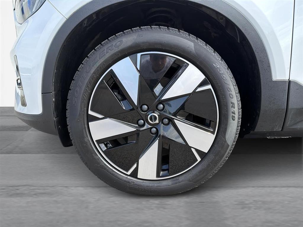 Volvo C40 Recharge Extended Range Plus 252HK 5d Aut. - Image 10