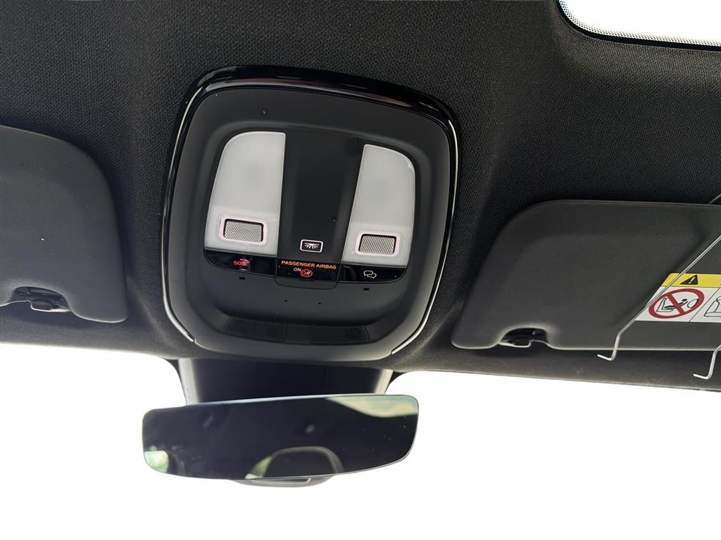 Volvo C40 Recharge Extended Range Plus 252HK 5d Aut. - Image 23