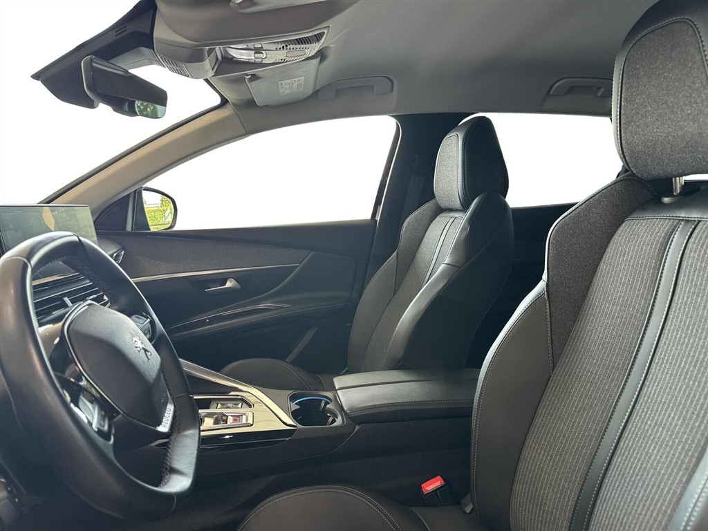 Peugeot 3008 1,6 PureTech Plugin-hybrid First Selection EAT8 225HK 5d 8g Aut. - Image 4