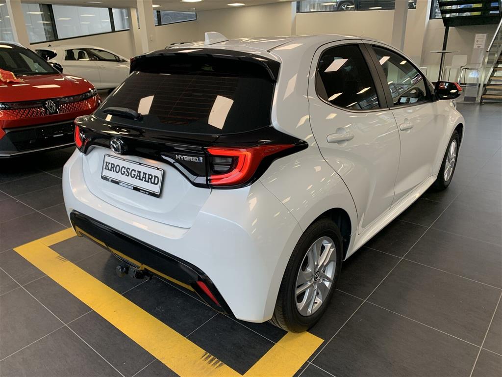 Mazda 2 1,5 VVT-I Hybrid Agile Comfort CVT 116HK 5d Trinl. Gear - Image 4