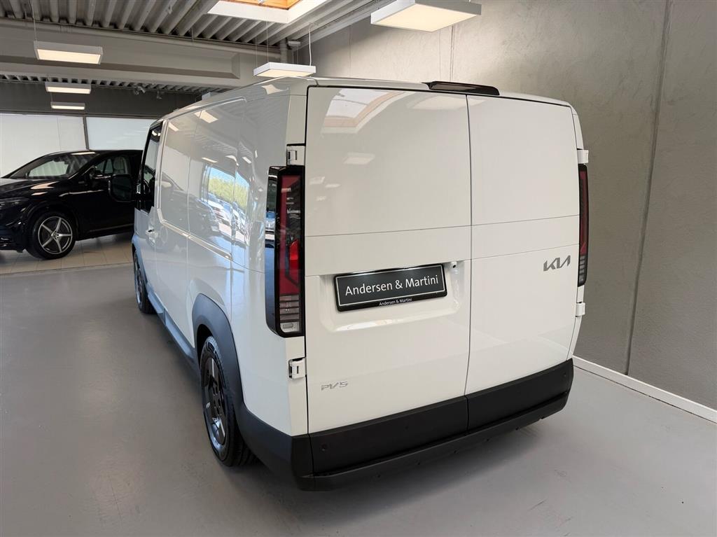 Kia PV5 Cargo L2H1 EL Long Range Work Pro 163HK Van Aut. - Image 12