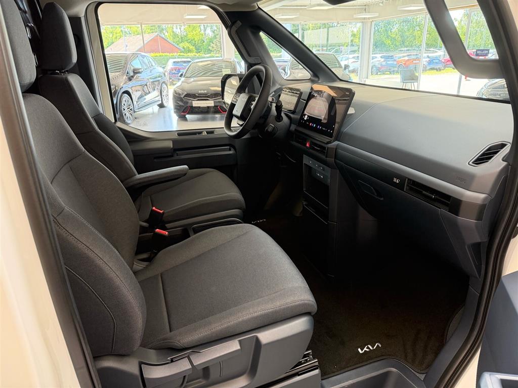 Kia PV5 Cargo L2H1 EL Long Range Work Pro 163HK Van Aut. - Image 47