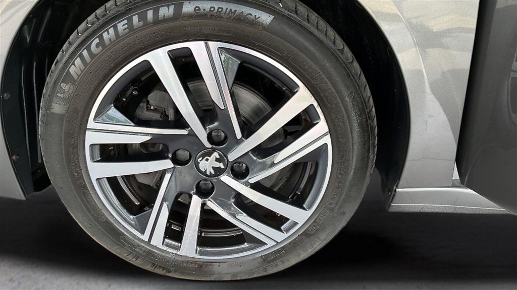 Peugeot 208 1,2 PureTech Allure 100HK 5d 6g - Image 14