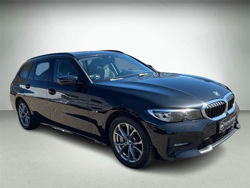 BMW 330e Touring 2,0 Plugin-hybrid Sport Line Steptronic 292HK Stc 8g Aut. - Image 7