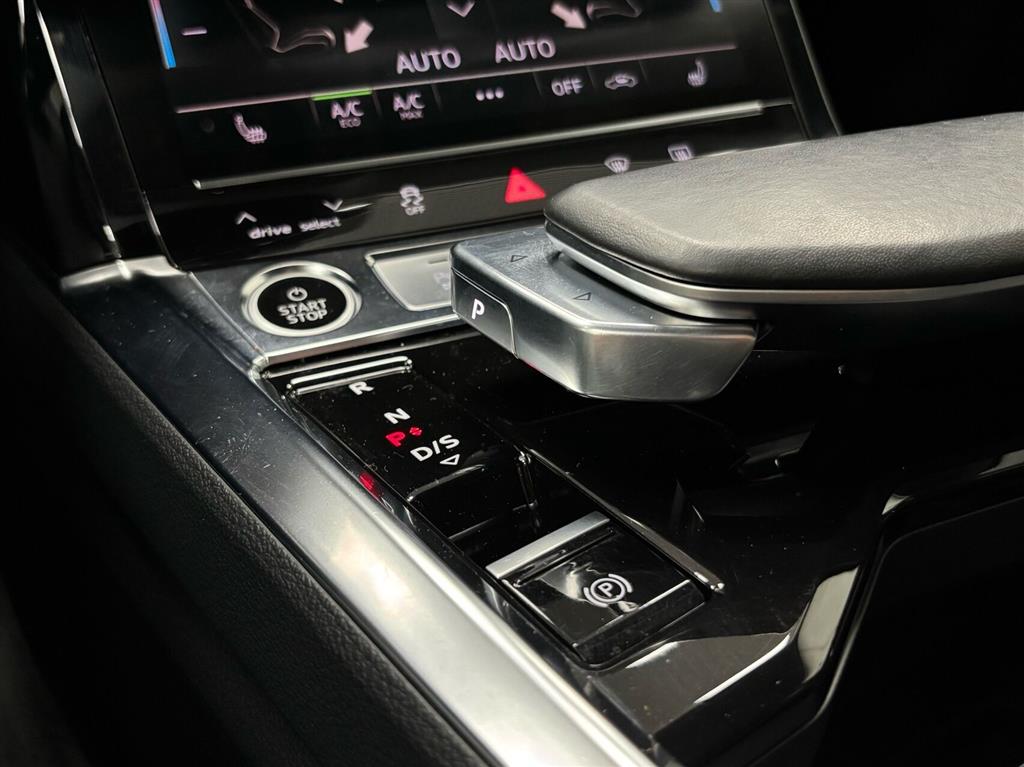 Audi E-tron 55 Quattro 408HK 5d Aut. - Image 16