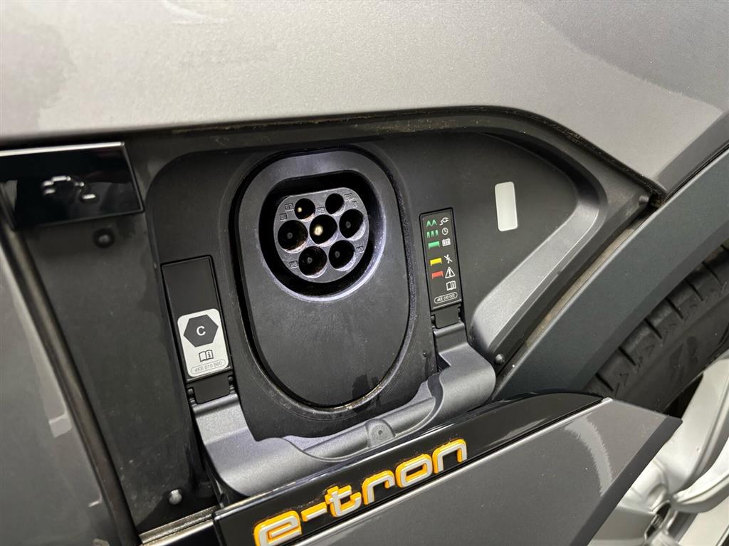 Audi E-tron 55 Quattro 408HK 5d Aut. - Image 32