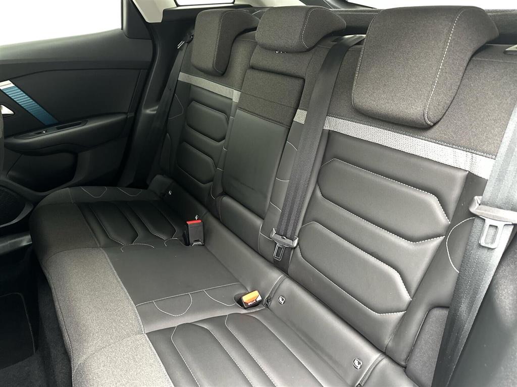 Citroën e-C4 EL Shine 136HK 5d Aut. - Image 12