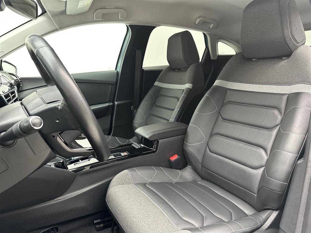 Citroën e-C4 EL Shine 136HK 5d Aut. - Image 17