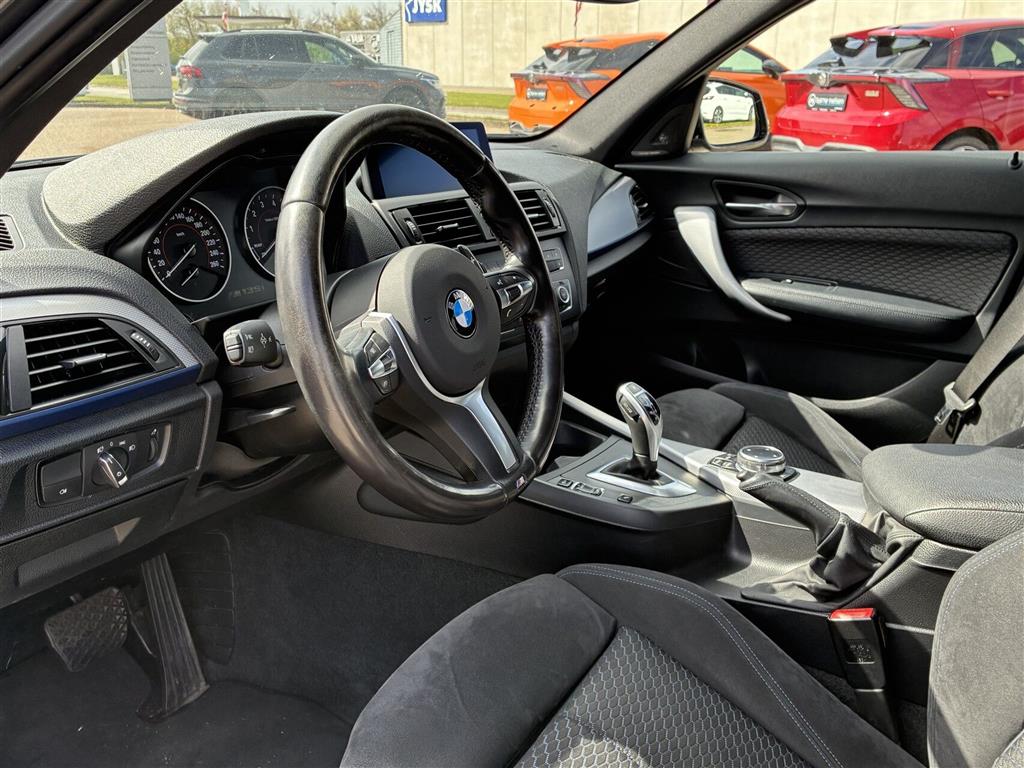 BMW M135i 3,0 XDrive 320HK 5d 8g Aut. - Image 8