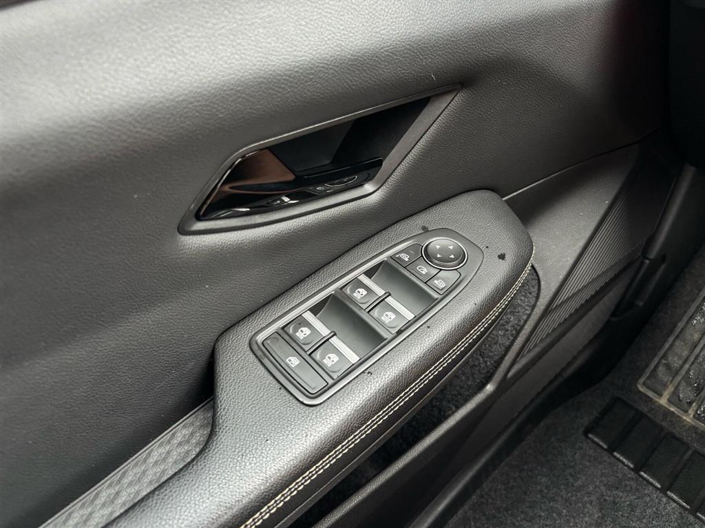 Renault Mégane E-TECH Iconic 220HK 5d Aut. - Image 21