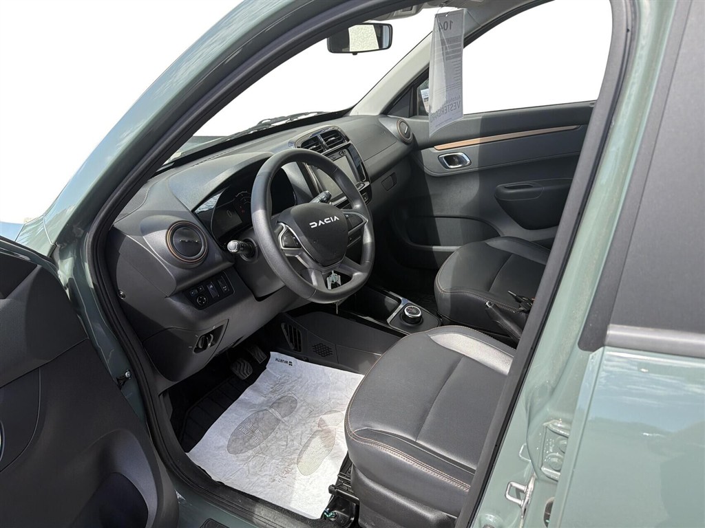 Dacia Spring EL Extreme 65HK 5d Aut. - Image 4