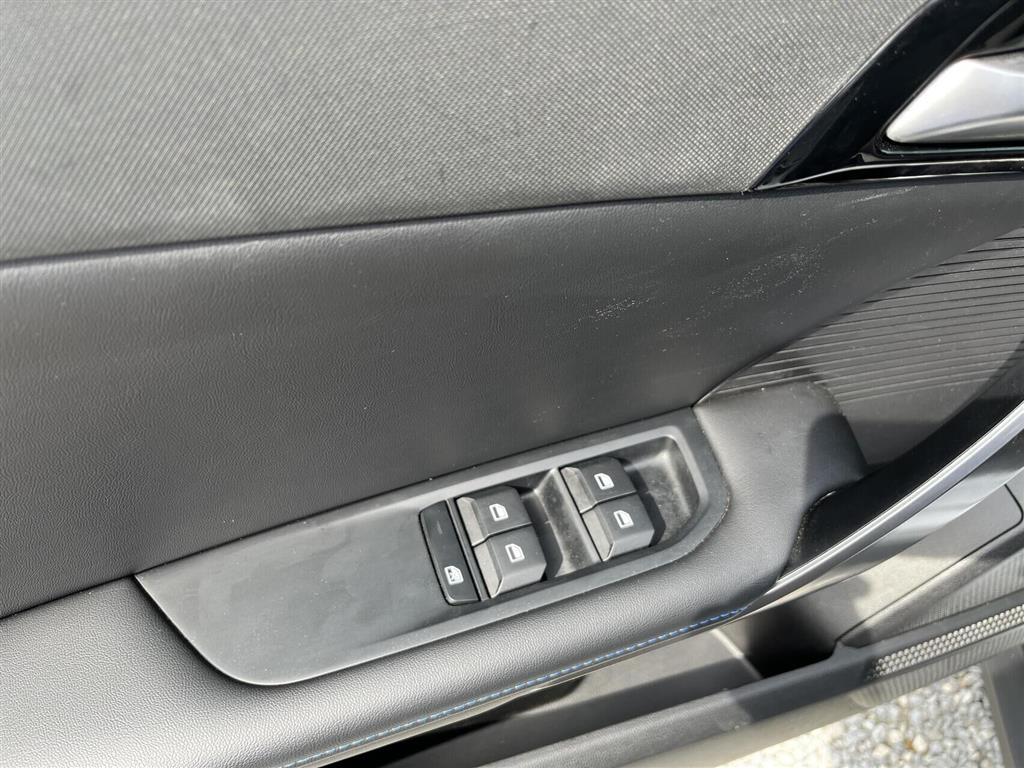 MG MG4 Electric EL Comfort 204HK 5d Aut. - Image 8