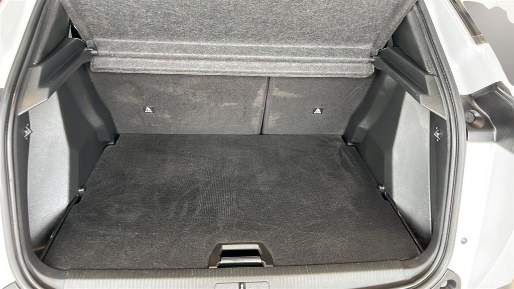 Peugeot 2008 1,2 PureTech Selection Sport 130HK 5d - Image 8