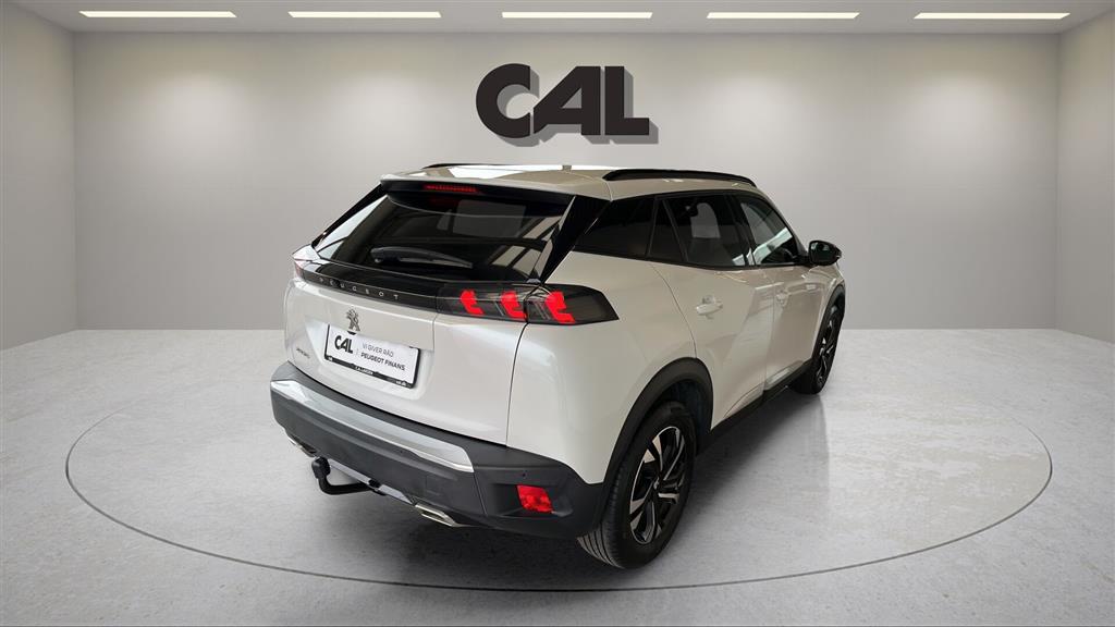 Peugeot 2008 1,2 PureTech Selection Sport 130HK 5d - Image 4