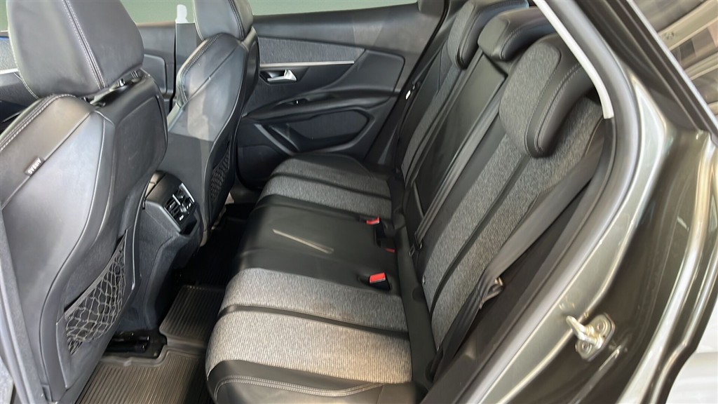 Peugeot 3008 1,6 BlueHDi Allure 120HK 5d 6g - Image 7