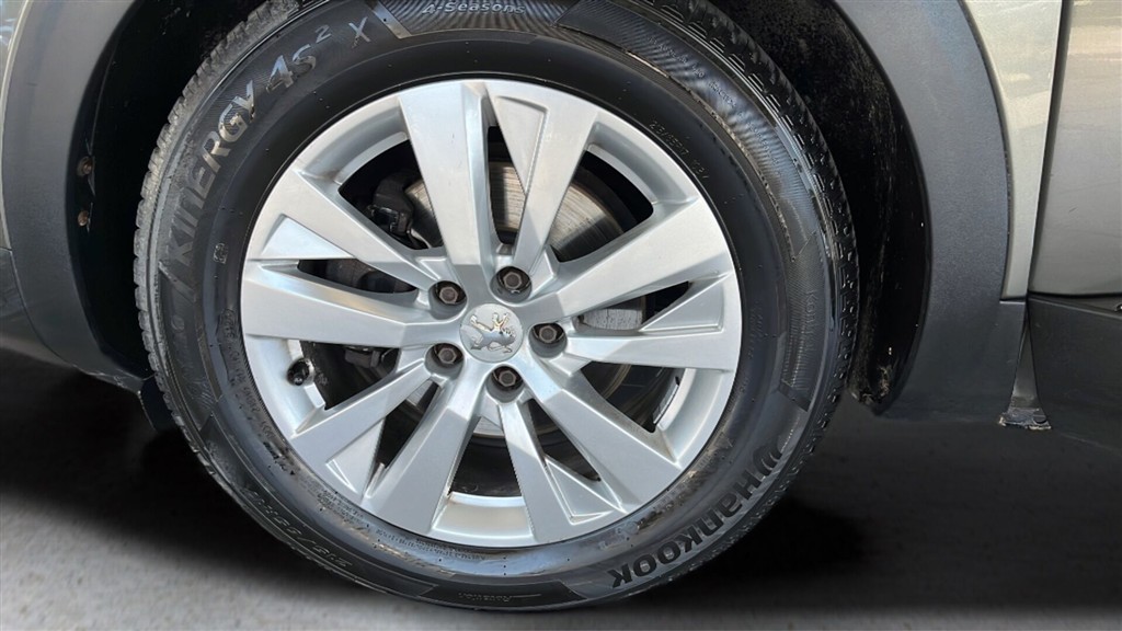 Peugeot 3008 1,6 BlueHDi Allure 120HK 5d 6g - Image 16