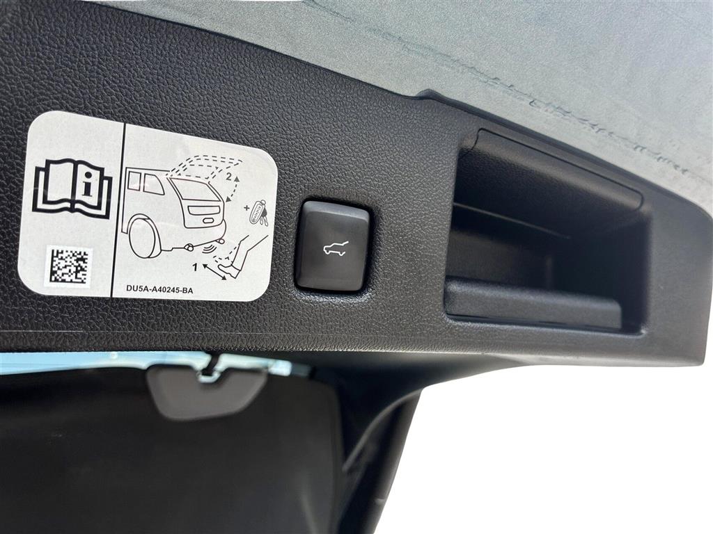 Ford Kuga 2,5 Plugin-hybrid Titanium X CVT 225HK 5d Trinl. Gear - Image 7