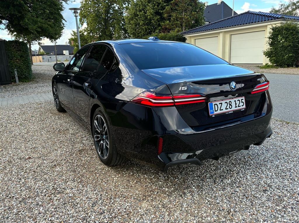 BMW i5 eDrive40 EL M-Sport 340HK Aut. - Image 3