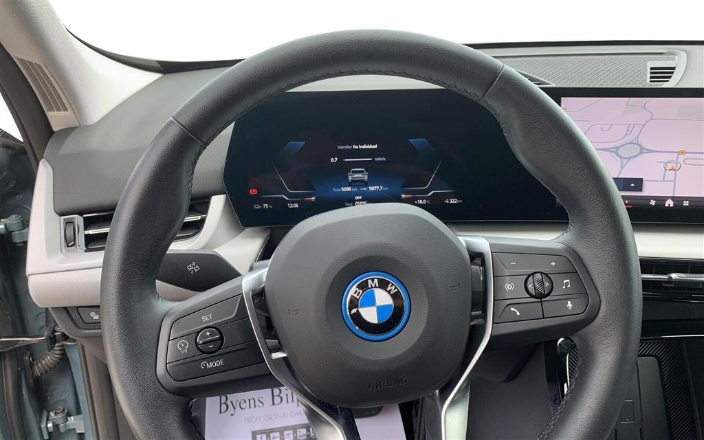 BMW iX1 eDrive20 EL xLine 204HK 5d Aut. - Image 12