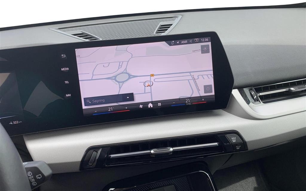 BMW iX1 eDrive20 EL xLine 204HK 5d Aut. - Image 13