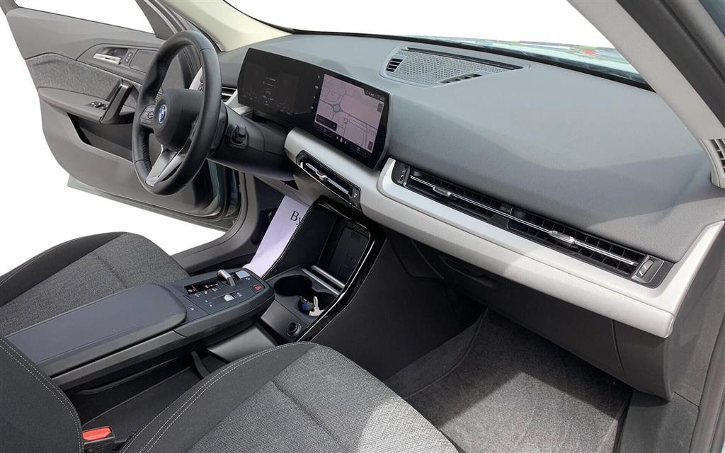 BMW iX1 eDrive20 EL xLine 204HK 5d Aut. - Image 23