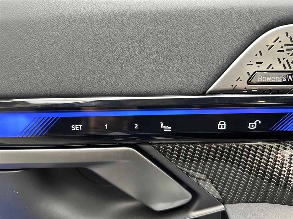 BMW i5 eDrive40 Touring EL Fully Charged 340HK Stc Aut. - Image 24