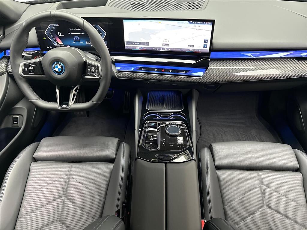 BMW i5 eDrive40 Touring EL Fully Charged 340HK Stc Aut. - Image 5