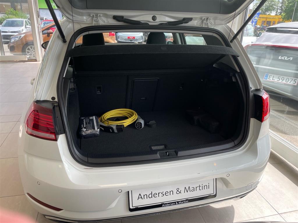 VW e-Golf EL Comfortline 136HK 5d Aut. - Image 19