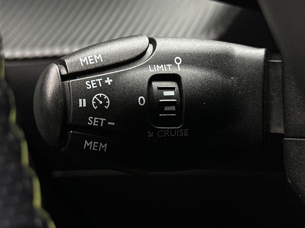 Peugeot e-2008 EL GT 136HK 5d Aut. - Image 19
