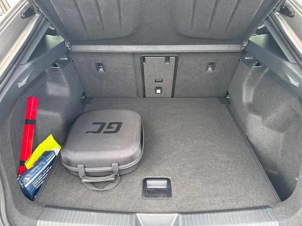 Cupra Tavascan EL Immersive 286HK 5d Aut. - Image 13