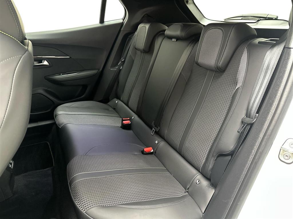 Peugeot e-2008 EL GT 136HK 5d Aut. - Image 13