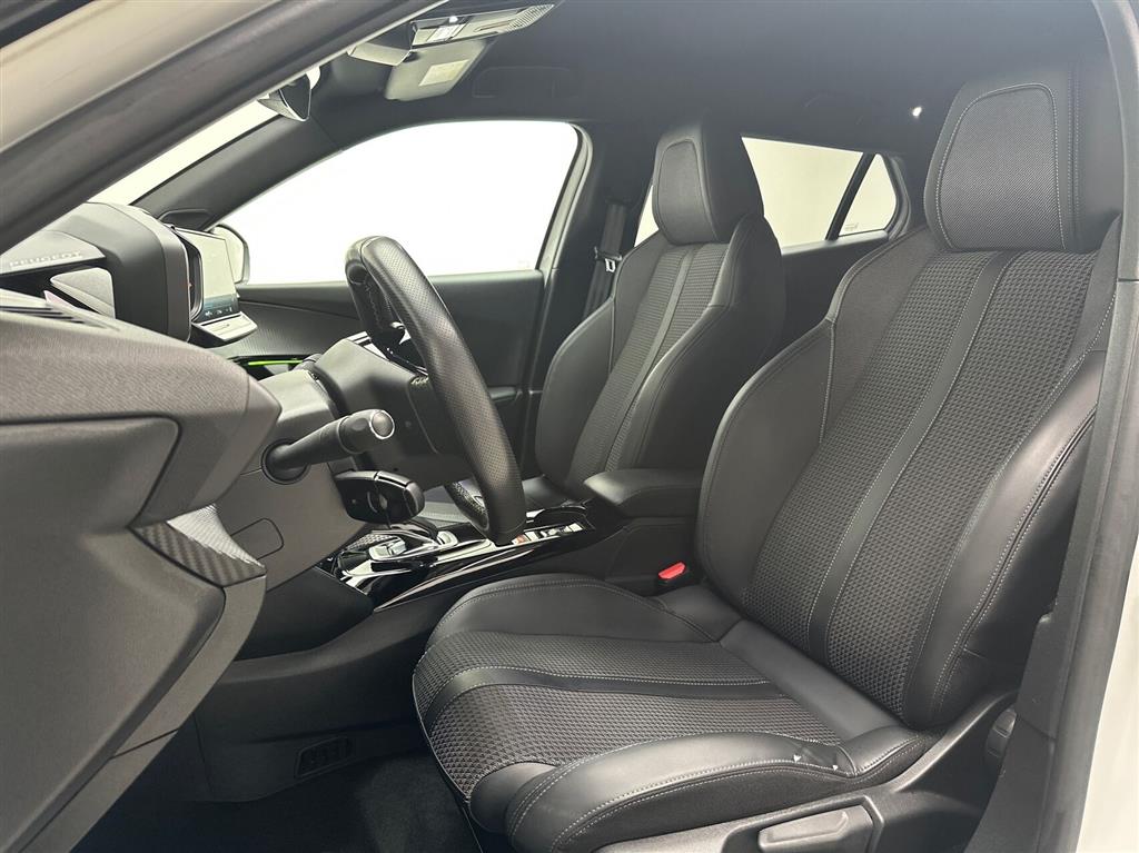 Peugeot e-2008 EL GT 136HK 5d Aut. - Image 19