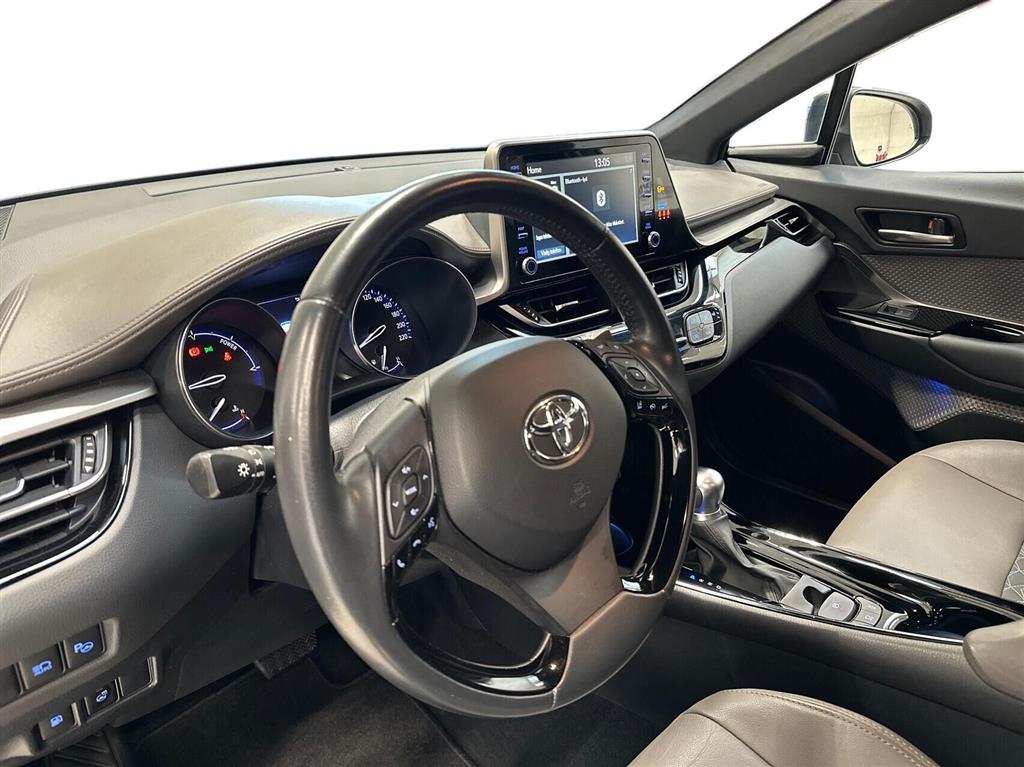 Toyota C-HR 2,0 Hybrid C-HIC Multidrive S 184HK 5d Aut. - Image 3