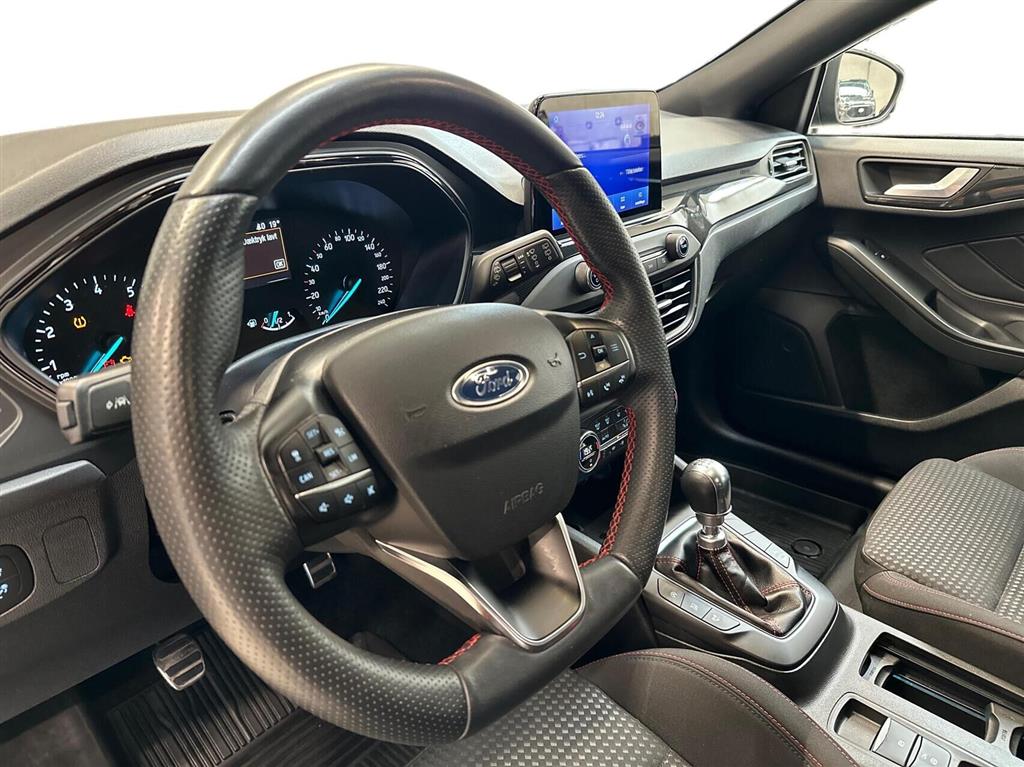 Ford Focus 1,0 EcoBoost Hybrid ST-Line 155HK Stc 6g - Image 3
