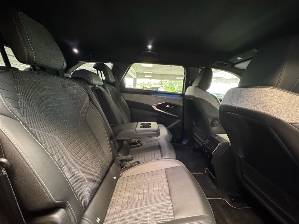 Peugeot e-5008 EL GT 210HK 5d Aut. - Image 12
