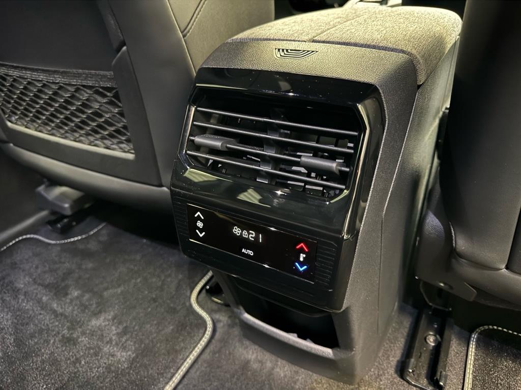 Peugeot e-5008 EL GT 210HK 5d Aut. - Image 15