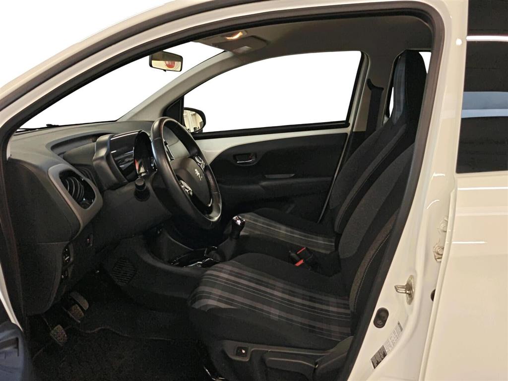 Peugeot 108 1,0 e-Vti Allure+ 72HK 5d - Image 4