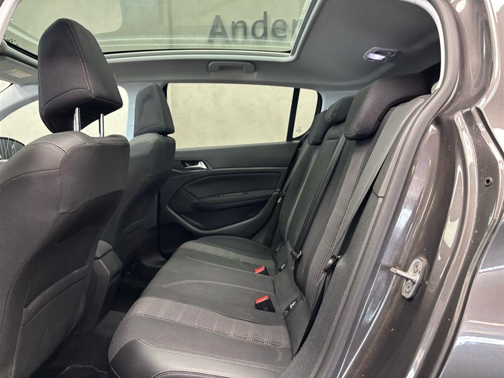 Peugeot 308 1,2 PureTech Allure+ 130HK 5d 6g - Image 9