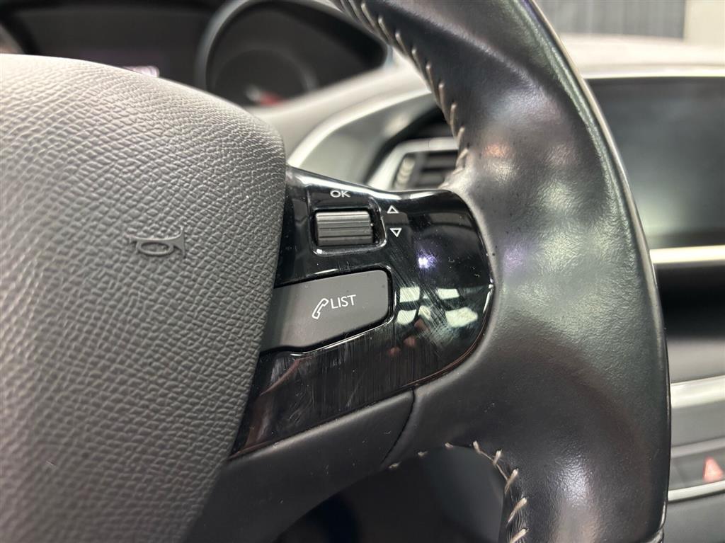 Peugeot 308 1,2 PureTech Allure+ 130HK 5d 6g - Image 14