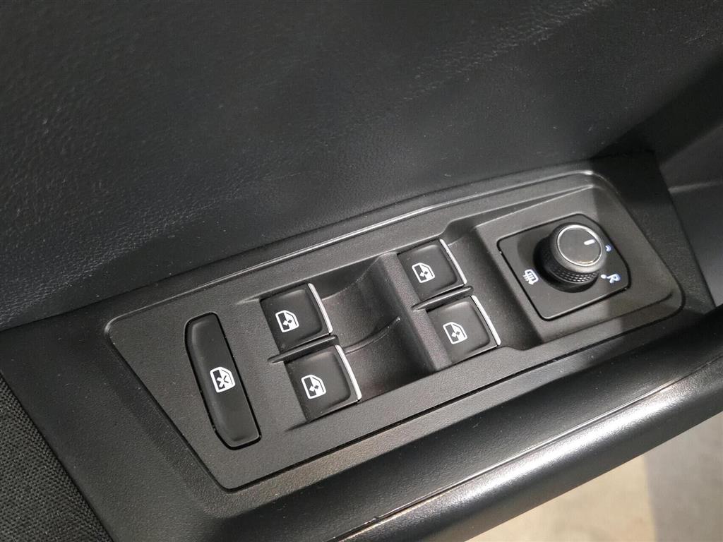 VW T-Roc 1,5 TSI ACT Style Plus DSG 150HK 5d 7g Aut. - Image 12