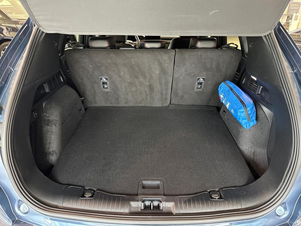 Ford Kuga 2,5 Plugin-hybrid ST-Line X CVT 225HK 5d Trinl. Gear - Image 16