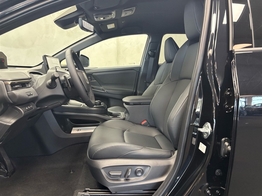 Toyota bZ4X EL Executive 224HK 5d Aut. - Image 9