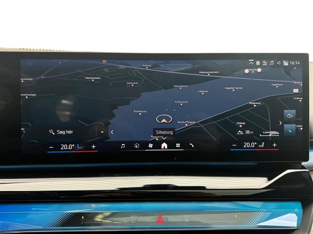 BMW i5 xDrive40 Touring EL Fully Charged 4x4 394HK Stc Aut. - Image 12