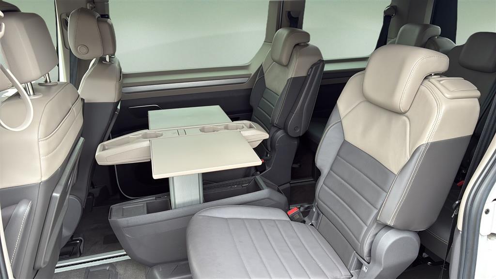 VW Multivan Kort 1,4 TSI Plugin-hybrid Style DSG 218HK 6g Aut. - Image 11